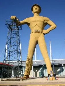 Worlds Largest Driller Statue