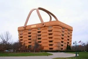 World's Largest Picnic Basket