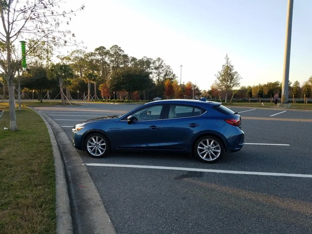 Mazda 2017 3s Grand Touring Edition