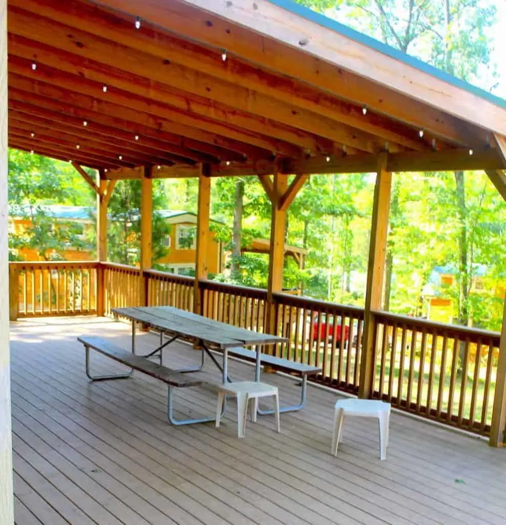 Covered Porch a Lake Rudolph Campground 
