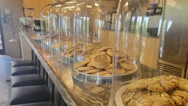 Best Places to Eat (and drink!)while Exploring the Tennessee Tri-Cities