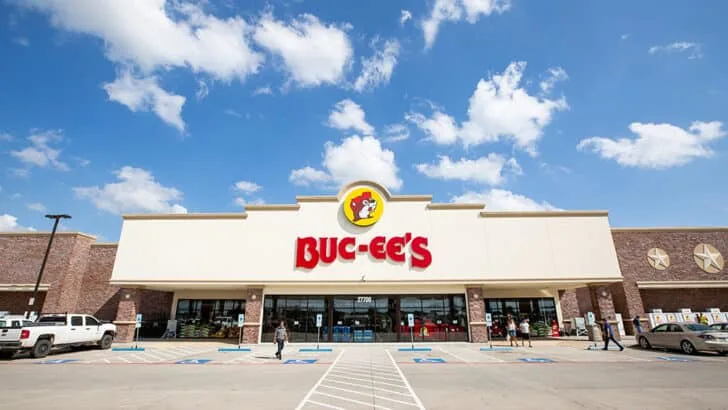 Buc-ee’s: The Ultimate Road Trip Pit Stop Experience