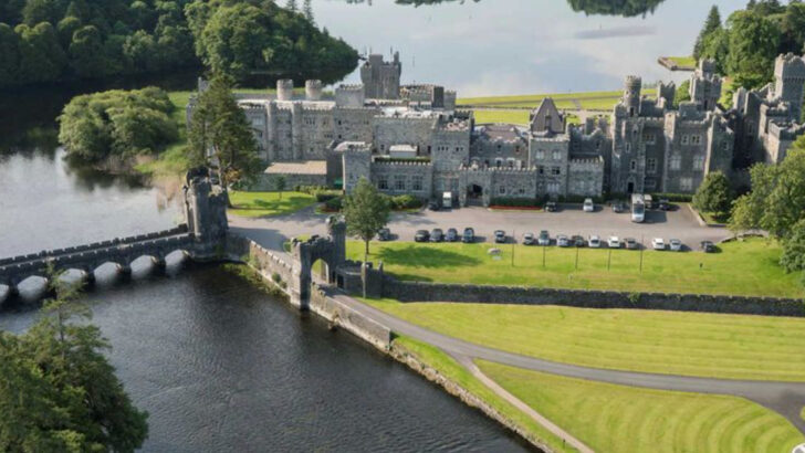11 Breathtaking Irish Castles To Visit On The Emerald Isle