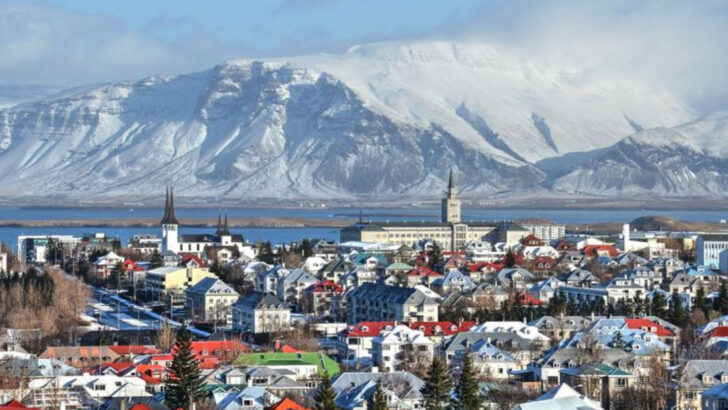 20 Countries That Will Pay You To Live There