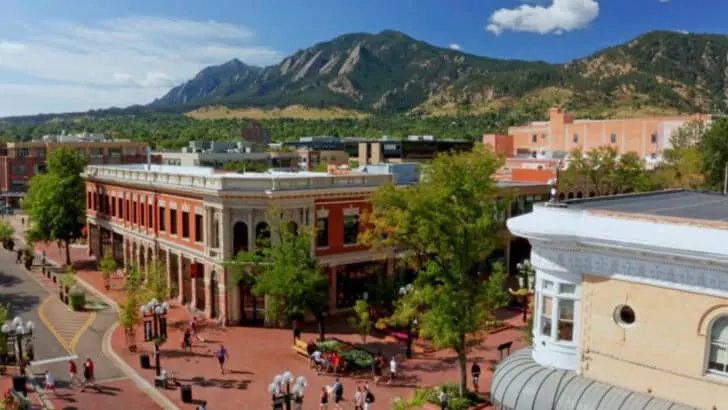 22 Friendliest US Cities Where Locals Make You Feel at Home