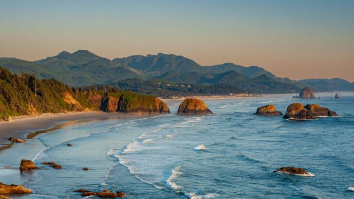 22 Must-See Destinations Along the Stunning Pacific Northwest Coastline