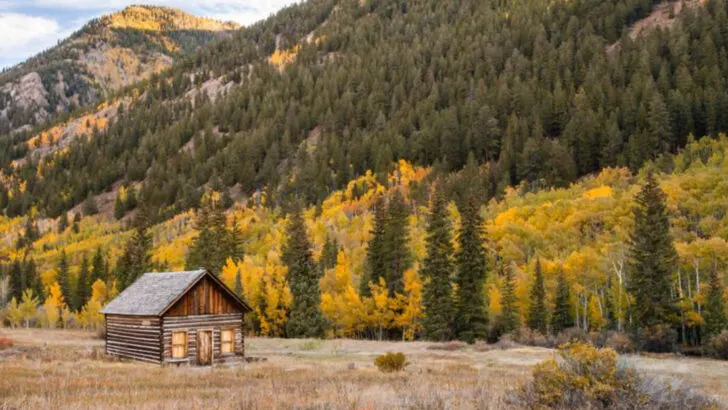 This Forgotten Mining Town Near Aspen Offers Breathtaking Mountain Views