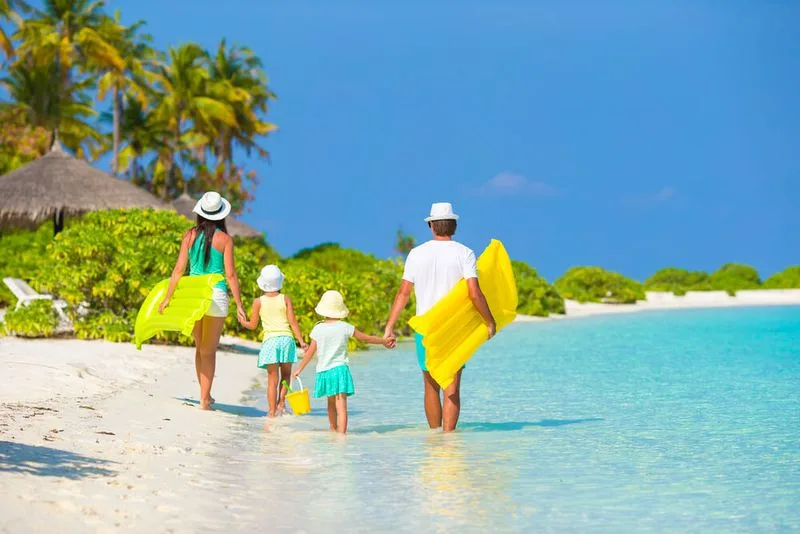 Family Beach Day at Eagle Beach