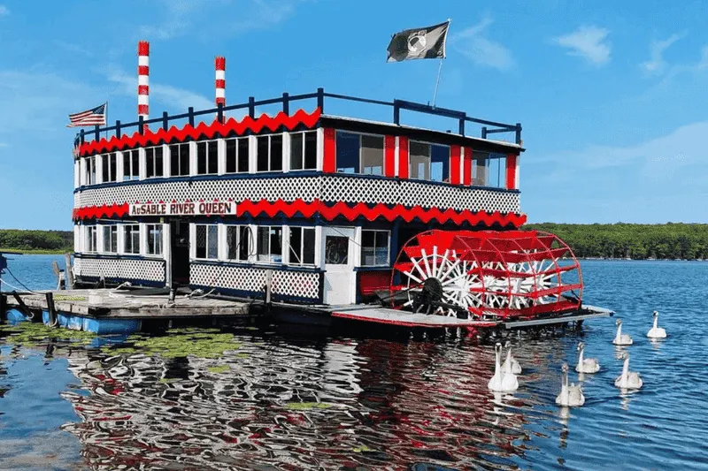 Take a Riverboat Cruise on the Saginaw River