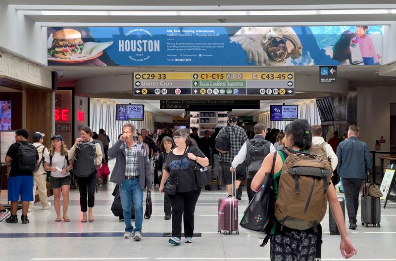 George Bush Intercontinental Airport (IAH)