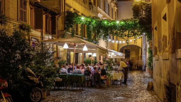 Here Are 16 Unspoken Rules to Follow When You Visit Italy
