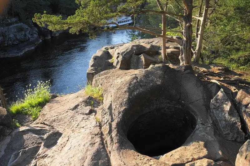 Interstate State Park