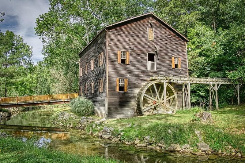 Wolf Creek Grist Mill