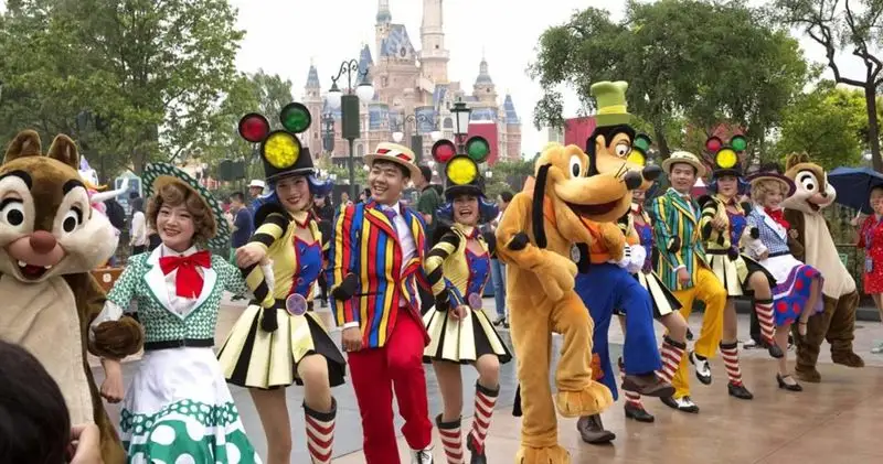 Respect for Cast Members