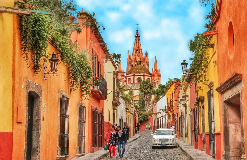 Stroll Through San Miguel de Allende