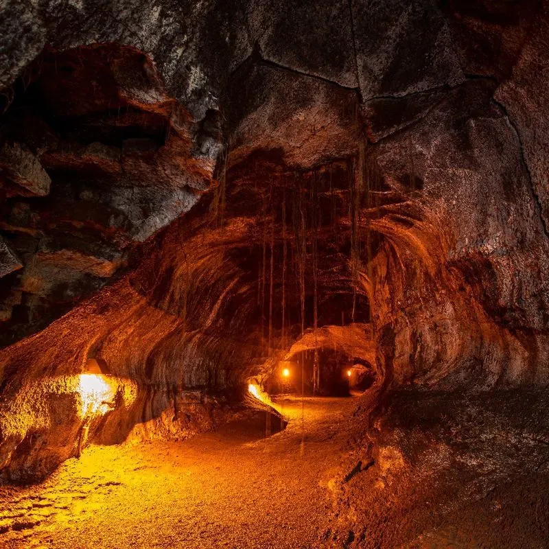 Explore the Thurston Lava Tube