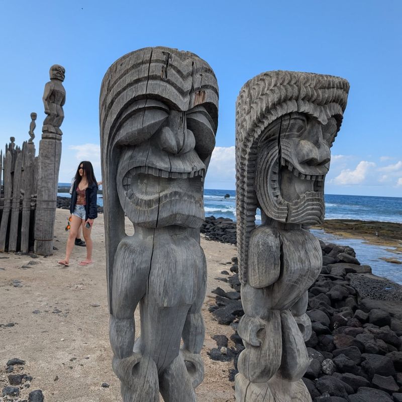 Learn Cultural History at Puʻuhonua o Hōnaunau National Historical Park