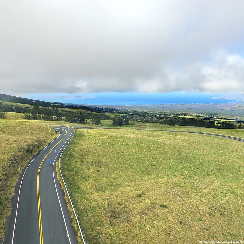 Drive the Saddle Road Between Mauna Kea and Mauna Loa