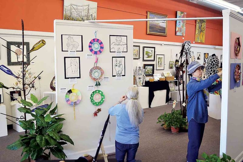 Riverside Artists Gallery
