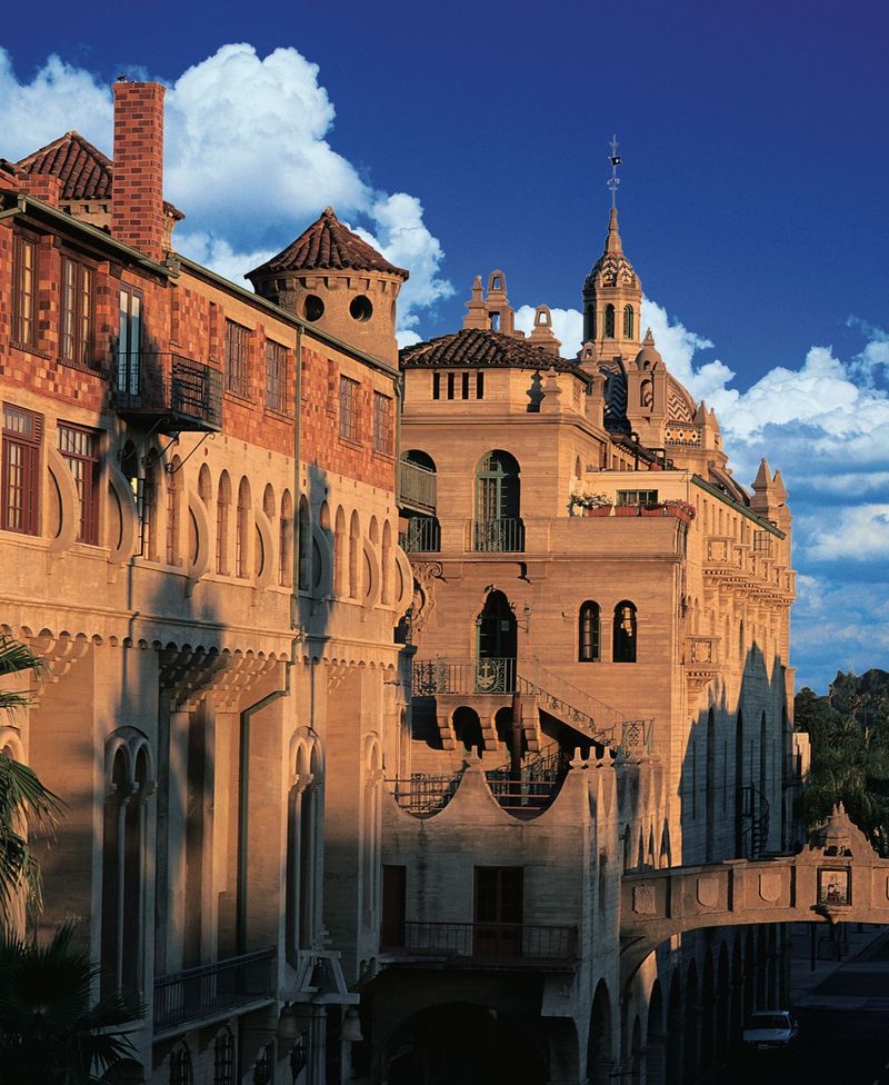 Mission Inn Hotel & Spa