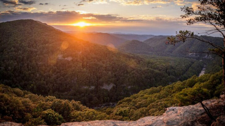 This U.S. National Park’s Gorge Is So Massive, It’s Called the ‘Grand Canyon of the South’