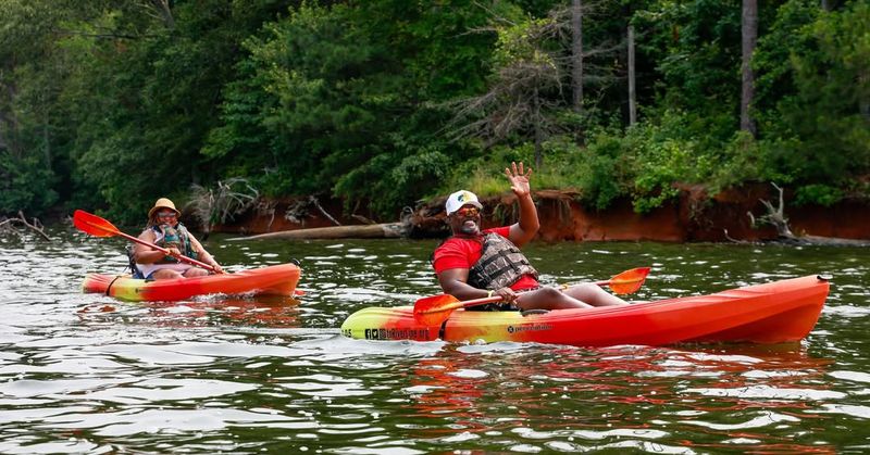 Paddle on Lake Guntersville