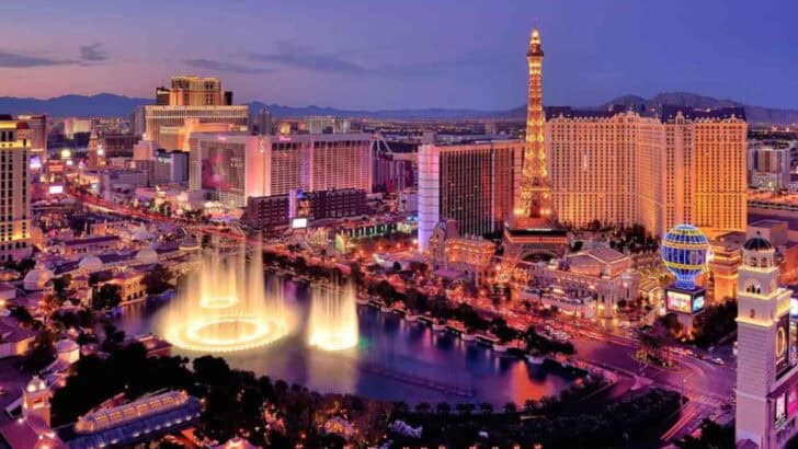 Tourists Say These 25 American Cities Are a Complete Disappointment