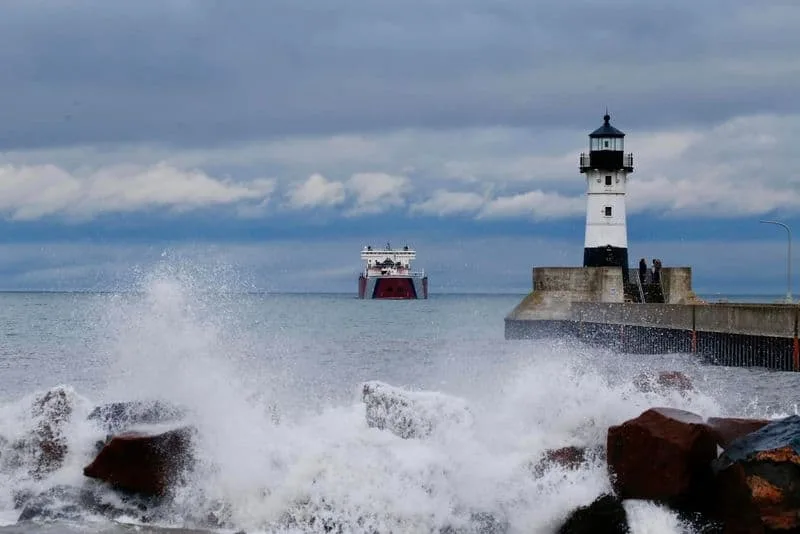Duluth Harbor North Pier Light
