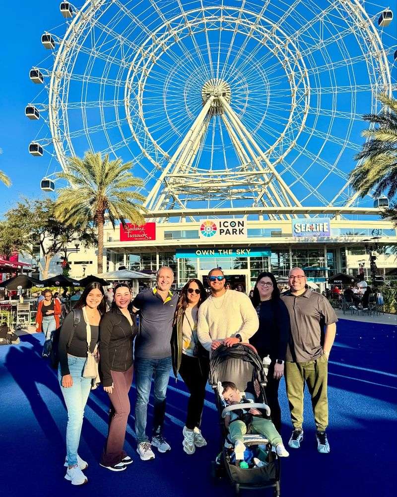 Play and eat at ICON Park