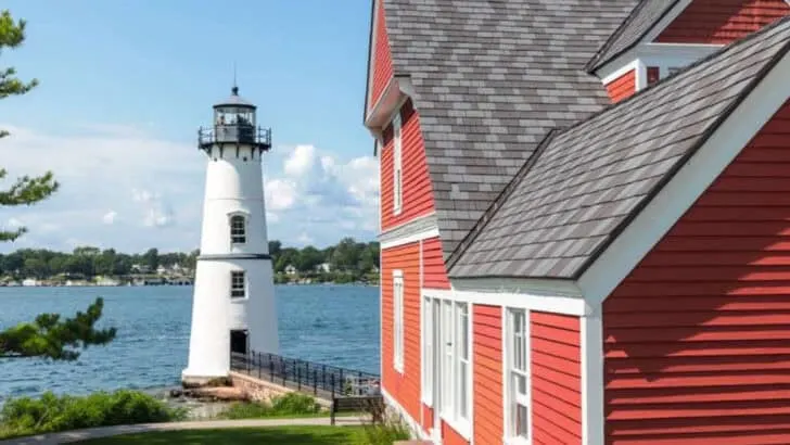 You Won’t Believe These Stunning Lighthouses Are in Minnesota (Top 12 You Need to Visit)