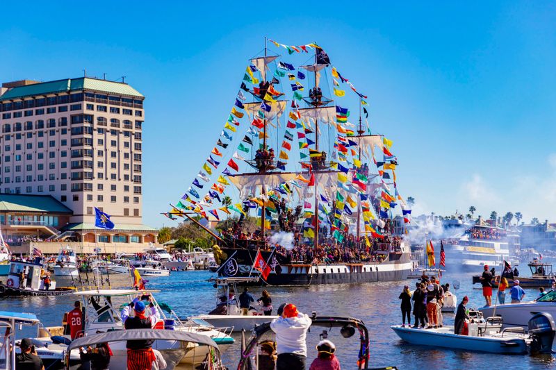 Gasparilla Pirate Festival - A Swashbuckling Good Time