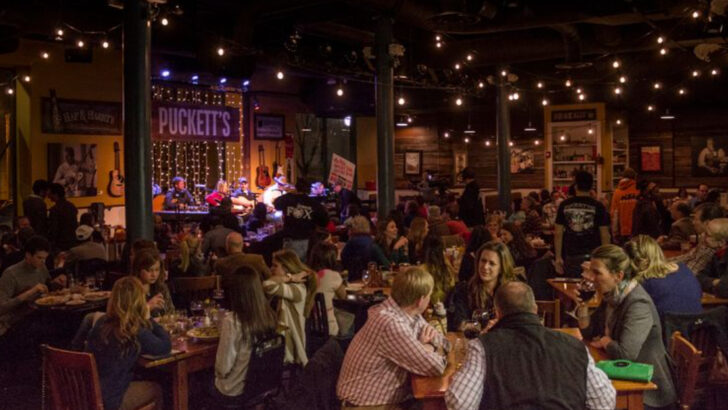 10 Nashville Restaurants That Feel Like the Holidays (Even Without the Decorations)