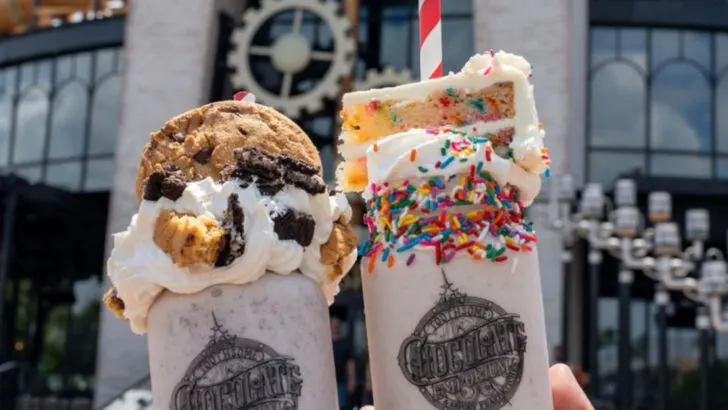 10 family-favorite food stops just outside Disney World that locals swear by