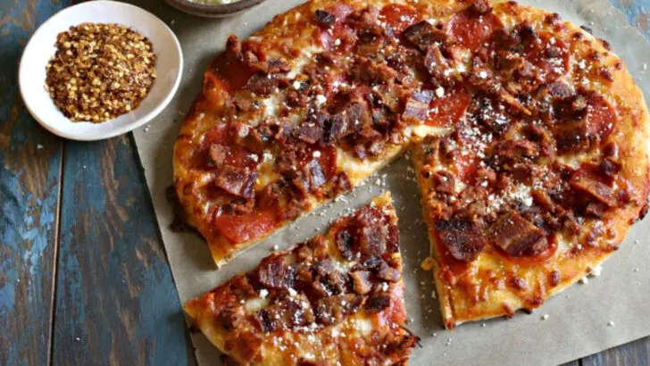 10 Montana Roadside Burger Shacks Flipping Nostalgia into Every Bun