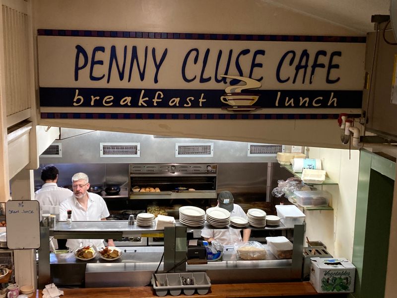 Penny Cluse Café – Burlington
