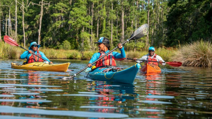 11 Clearest Lakes in Texas That Are Perfect for Kayaking, Boating, and Family Days