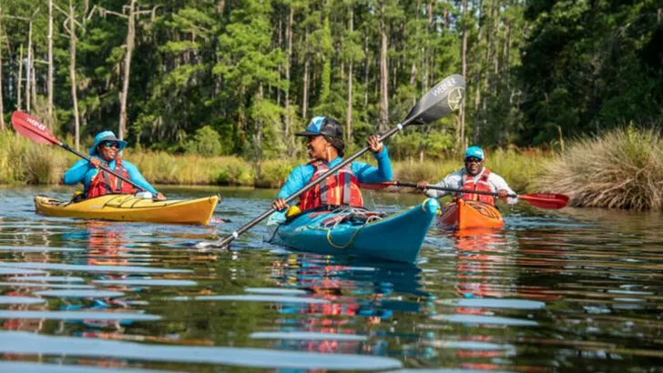 11 Clearest Lakes in Texas That Are Perfect for Kayaking, Boating, and Family Days