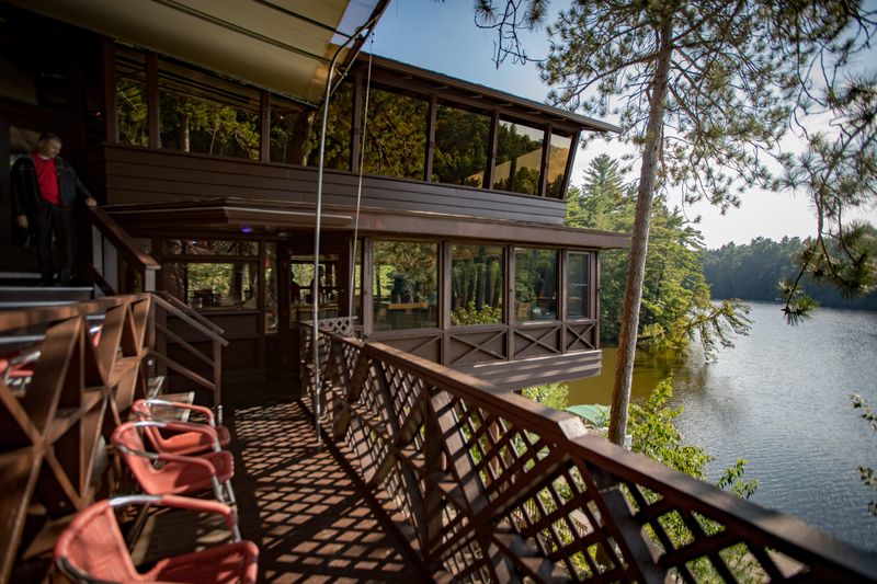 Ishnala Supper Club (Lake Delton)