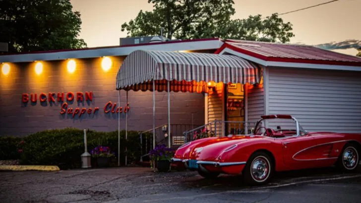 11 Wisconsin Supper Clubs That Serve More Than Just Nostalgia