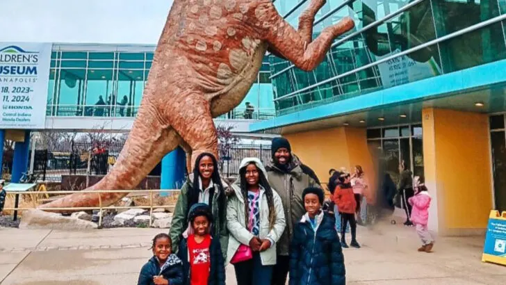 11 Midwest Science Museums Kids Never Want to Leave (And Parents Love Too)