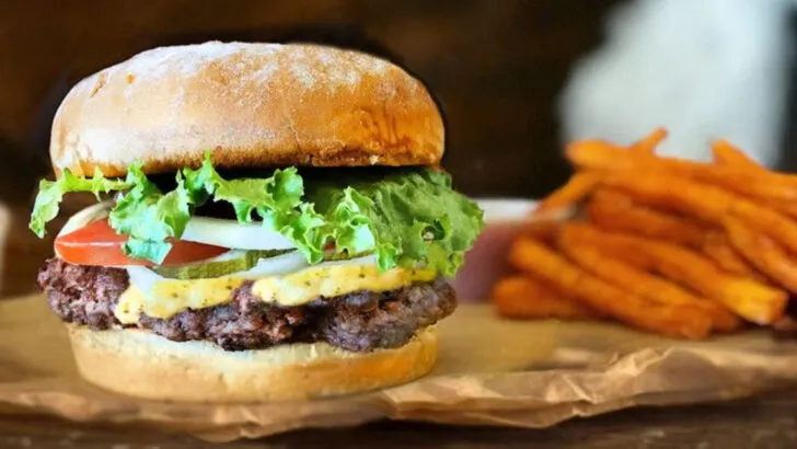 12 Colorado Burger Joints That Will Absolutely Blow Your Mind