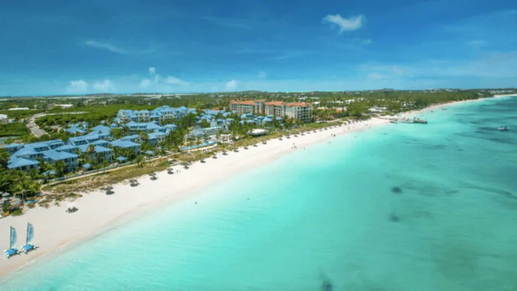 12 Family Resorts Perfect for Grandparents, Parents, and Kids Alike