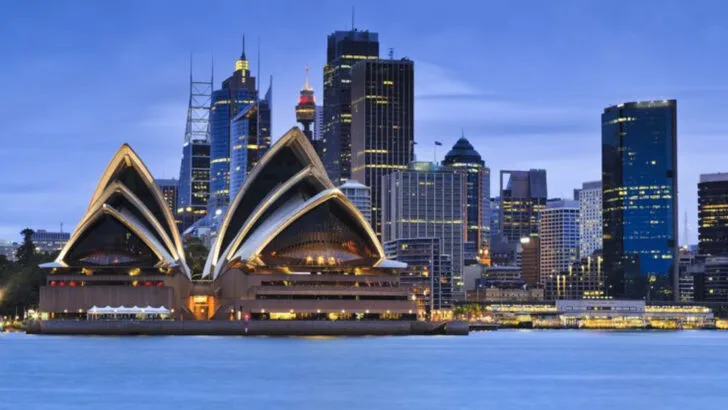 12 Travel Destinations Everyone Says Are Overrated (But Still Want to Visit)