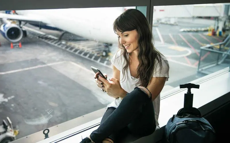 Booking Flights Too Early or Too Late