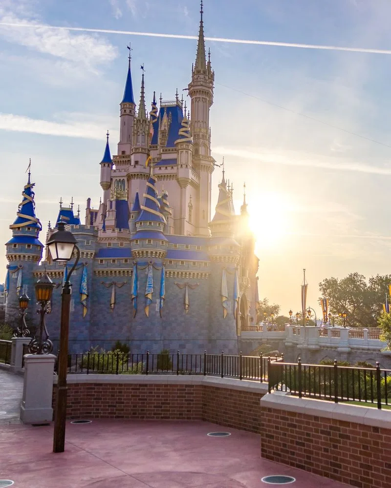 Arrive Early to Beat the Crowds