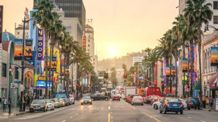 14 Iconic U.S. Spots That Movies Made Look Way More Magical Than They Are