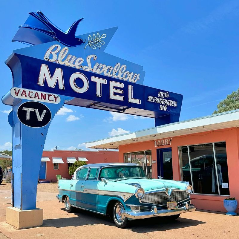 Blue Swallow Motel – Tucumcari, New Mexico