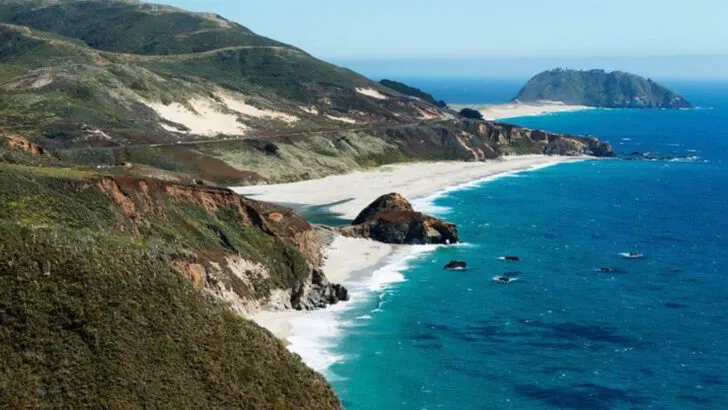 15 Most Beautiful Mexican Islands on the Caribbean and Pacific Coasts