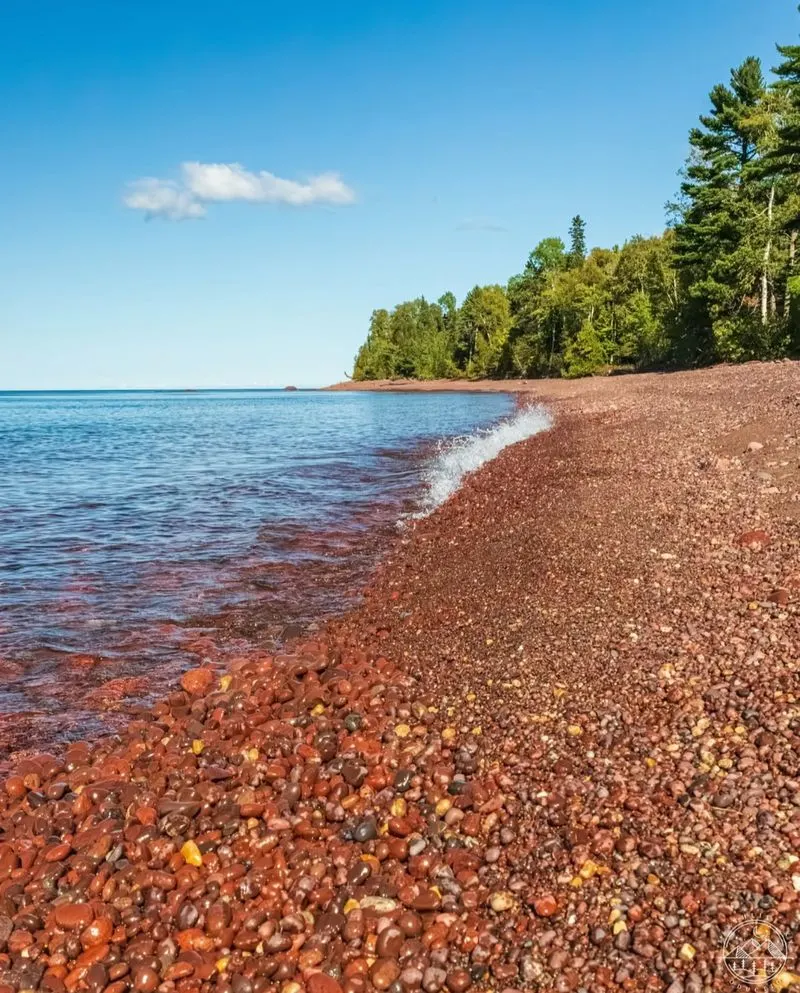 Lake Superior’s sweeping shoreline