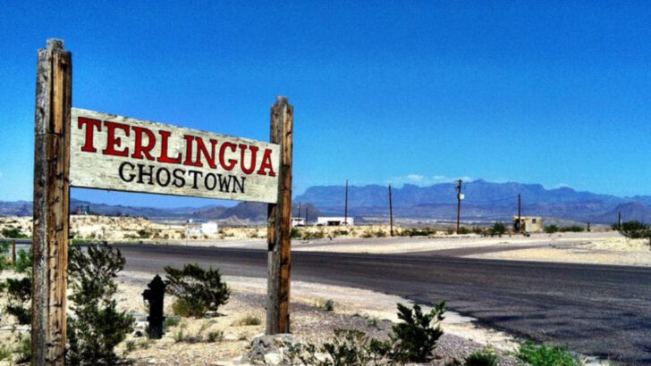 16 Unique Places to Visit on a West Texas Road Trip